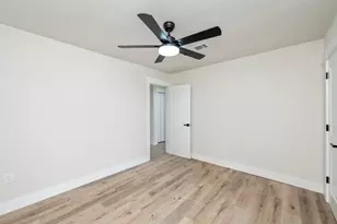 215 Ann Cir, Destin, FL 32541 - Photo 23