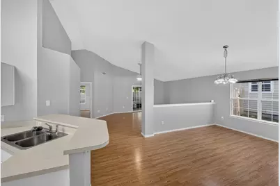8224 Lode Star Avenue, Pensacola, FL 32514 - Photo 9