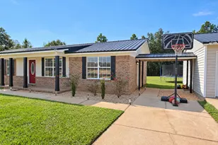 3162 James Kennedy Rd, Crestview, FL 32539 - Photo 3