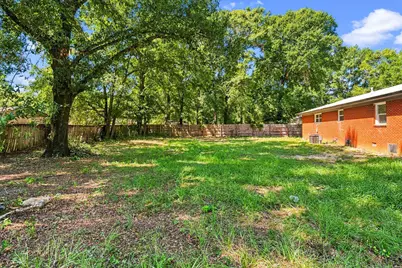 103 Oglesby Avenue, Crestview, FL 32536 - Photo 13