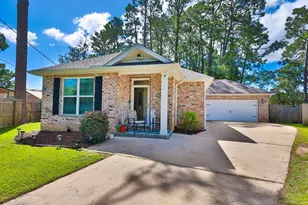 3 Marty Ln, Fort Walton Beach, FL 32547 - Photo 1
