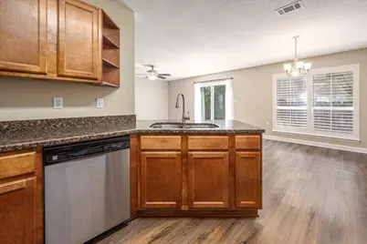 2708 Apple Blossom Court, Shalimar, FL 32579 - Photo 9