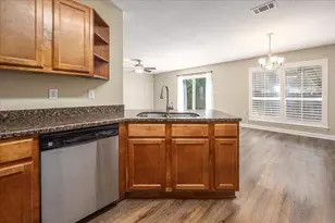 2708 Apple Blossom Ct, Shalimar, FL 32579 - Photo 9