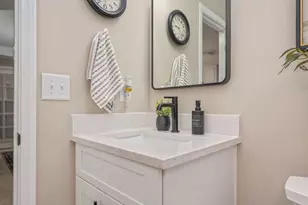 639 E Birkdale Circle, Niceville, FL 32578 - Photo 21