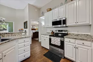 205 Yacht Club Dr, Niceville, FL 32578 - Photo 23