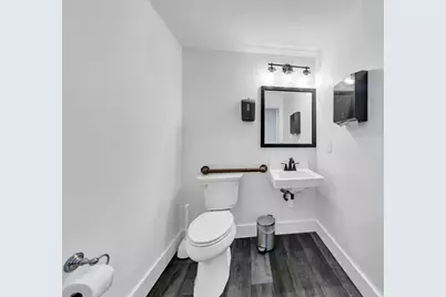 215 NE Hollywood Boulevard, Fort Walton Beach, FL 32548 - Photo 27