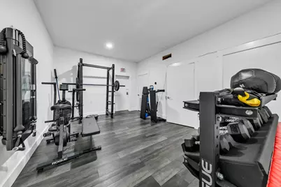215 NE Hollywood Boulevard, Fort Walton Beach, FL 32548 - Photo 25