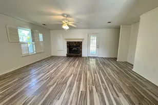 308 Island Dr, Crestview, FL 32536 - Photo 5