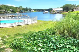 210 Pelham Rd, Fort Walton Beach, FL 32547 - Photo 1