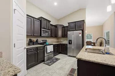 8302 Molina Street, Navarre, FL 32566 - Photo 5