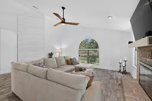 151 Baywind Dr, Niceville, FL 32578 - Photo 25