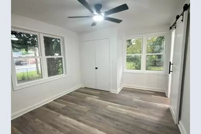 215 E 3rd Avenue, Crestview, FL 32536 - Photo 17