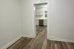 215 E 3rd Ave, Crestview, FL 32536 - Photo 5