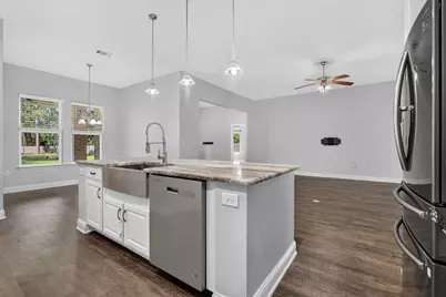 9150 Ridge Drive, Navarre, FL 32566 - Photo 17