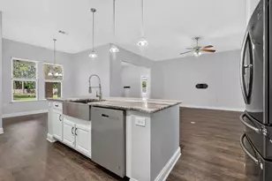 9150 Ridge Dr, Navarre, FL 32566 - Photo 17