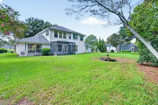 1538 Glenlake Cir, Niceville, FL 32578 - Photo 69