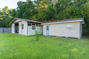 671 Ridge Lake Rd, Crestview, FL 32536 - Photo 3