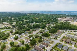2126 Durell Ln, Navarre, FL 32566 - Photo 31