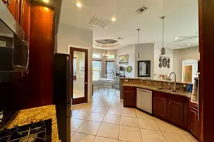 1051 Napa Way, Niceville, FL 32578 - Photo 23