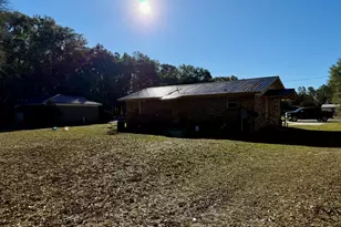 71 Constitution Ave, Defuniak Springs, FL 32433 - Photo 3