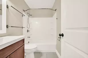 651 Wildwood St, Mary Esther, FL 32569 - Photo 15