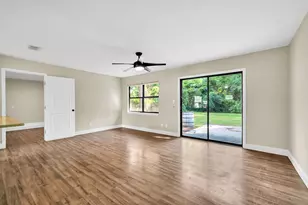 651 Wildwood St, Mary Esther, FL 32569 - Photo 11