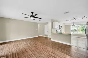 651 Wildwood St, Mary Esther, FL 32569 - Photo 9