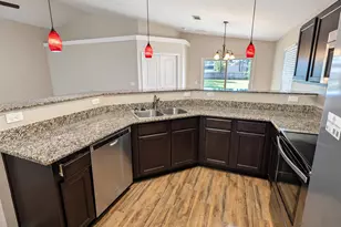 8197 Sierra St, Navarre, FL 32566 - Photo 7