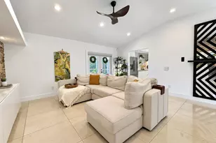 7534 Duval St, Navarre, FL 32566 - Photo 11