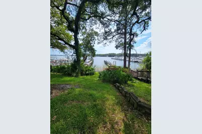 104 Regatta Drive #104, Niceville, FL 32578 - Photo 3