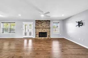 2005 Plumosa Palm Dr, Niceville, FL 32578 - Photo 5
