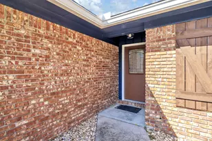 2005 Plumosa Palm Dr, Niceville, FL 32578 - Photo 3