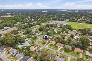 381 NW Marie Circle, Fort Walton Beach, FL 32548 - Photo 15