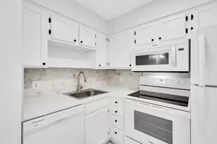 200 Sandestin Ln, Miramar Beach, FL 32550 - Photo 3