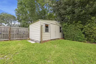 505 Sioux Cir, Fort Walton Beach, FL 32547 - Photo 47