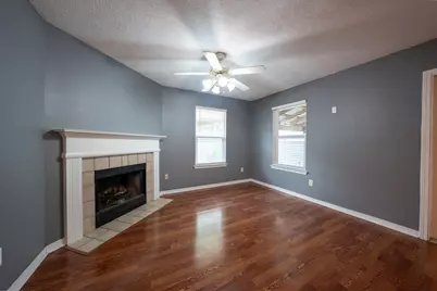 1739 Ivalea Circle, Navarre, FL 32566 - Photo 17