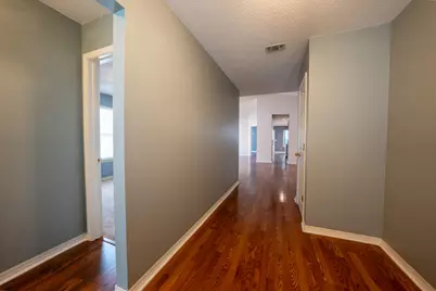 1739 Ivalea Circle, Navarre, FL 32566 - Photo 5