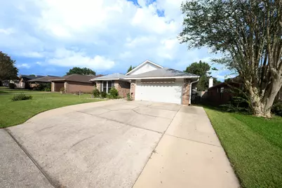 1739 Ivalea Circle, Navarre, FL 32566 - Photo 3