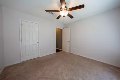 1739 Ivalea Circle, Navarre, FL 32566 - Photo 39