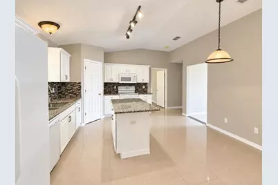 247 Trish Drive, Crestview, FL 32536 - Photo 15