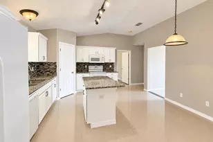247 Trish Dr, Crestview, FL 32536 - Photo 15