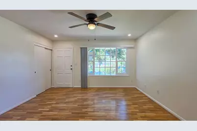 371 NW Oakland Circle, Fort Walton Beach, FL 32548 - Photo 3