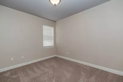 114 Crab Apple Avenue, Crestview, FL 32536 - Photo 9