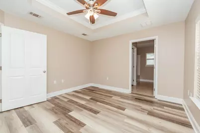 401 E Field Avenue, Crestview, FL 32539 - Photo 15