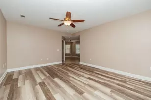 401 E Field Ave, Crestview, FL 32539 - Photo 5