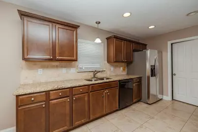 401 E Field Avenue, Crestview, FL 32539 - Photo 11