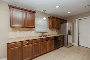 401 E Field Ave, Crestview, FL 32539 - Photo 11