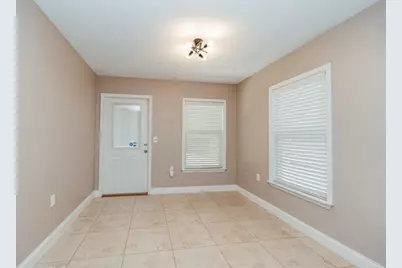 401 E Field Avenue, Crestview, FL 32539 - Photo 7