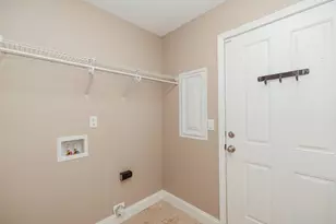 401 E Field Ave, Crestview, FL 32539 - Photo 13