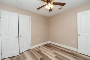 401 E Field Ave, Crestview, FL 32539 - Photo 19